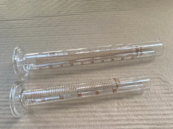 Glass Measuring Cylinder
